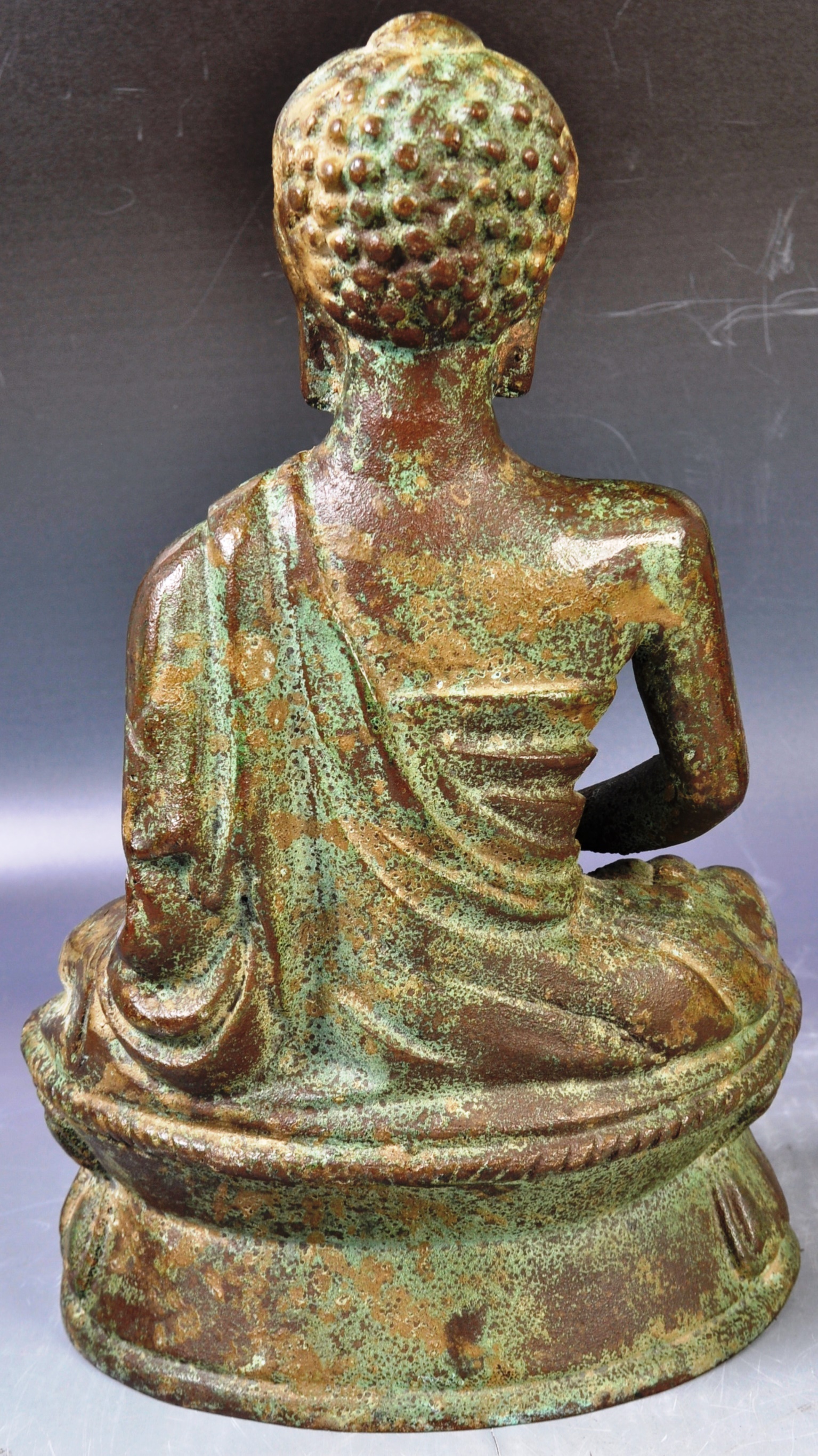 EARLY 20TH CENTURY BRONZE OF MEDICINE BUDDHA - Image 5 of 5