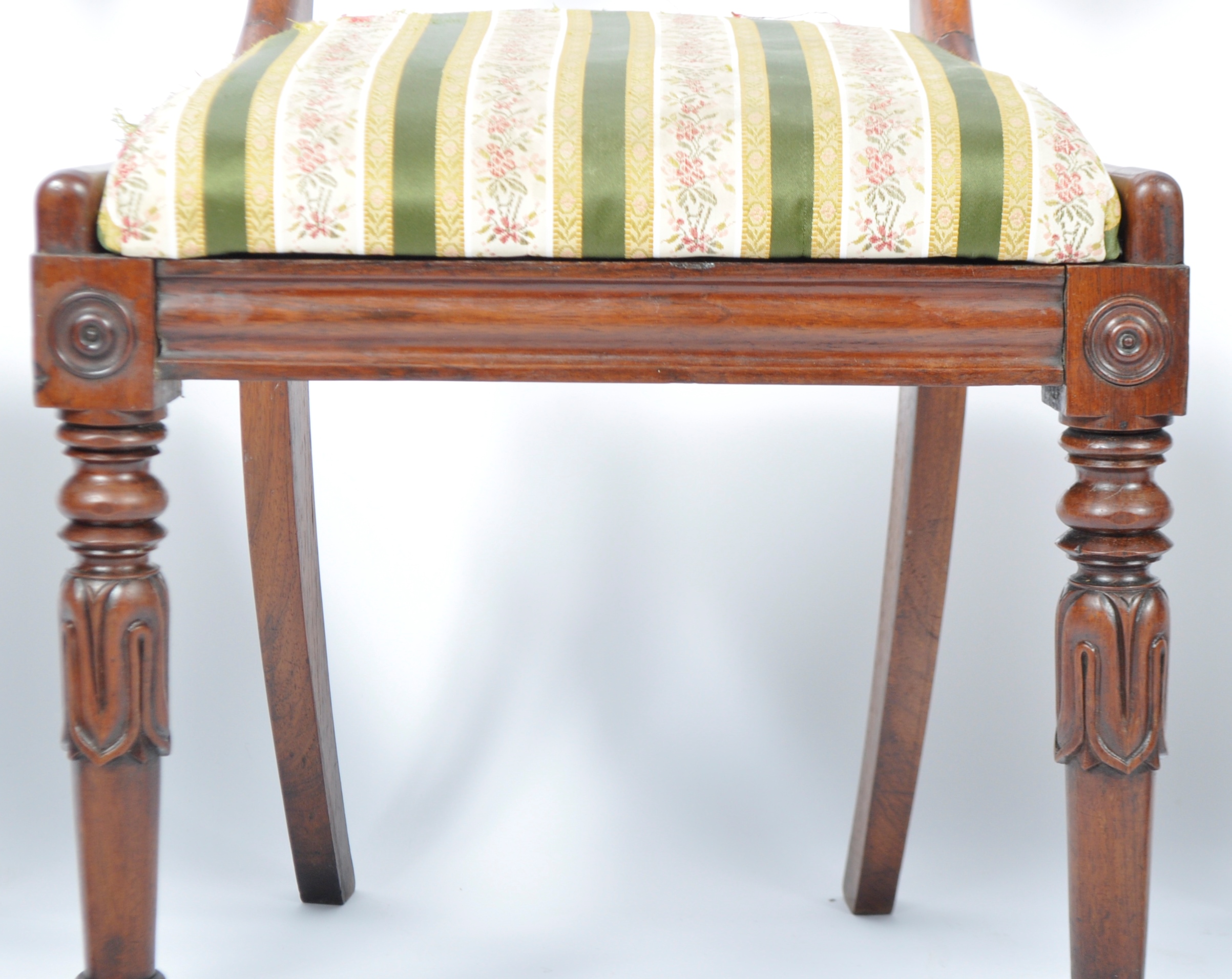 SIX 19TH CENTURY ROSEWOOD DINING CHAIRS IN THE GILLOWS MANNER - Image 8 of 11