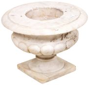 19TH CENTURY FRENCH WHITE MARBLE GARDEN URN