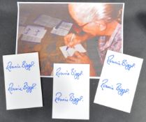 THE GREAT TRAIN ROBBERY - RONNIE BIGGS - SIGNED WHITE CARDS