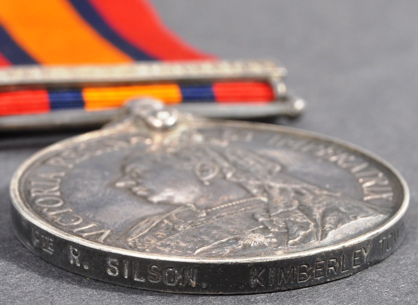 BOER WAR - QUEEN'S SOUTH AFRICA MEDAL - PRIVATE IN KIMBERLEY TOWN GUARDS - Image 2 of 4