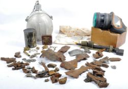 WWII SECOND WORLD WAR - ASSORTED MILITARY ITEMS