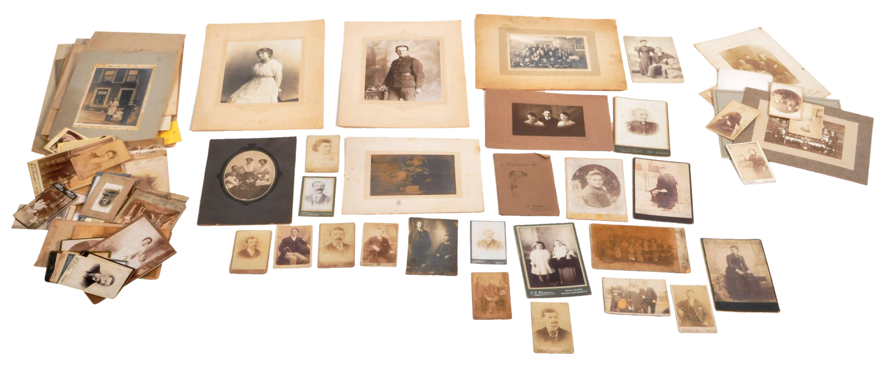 VICTORIAN 19TH CENTURY CARTE DE VISITES & CABINET PHOTOGRAPHS