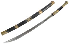 20TH CENTURY TRADITONAL BURMESE DHA SWORD