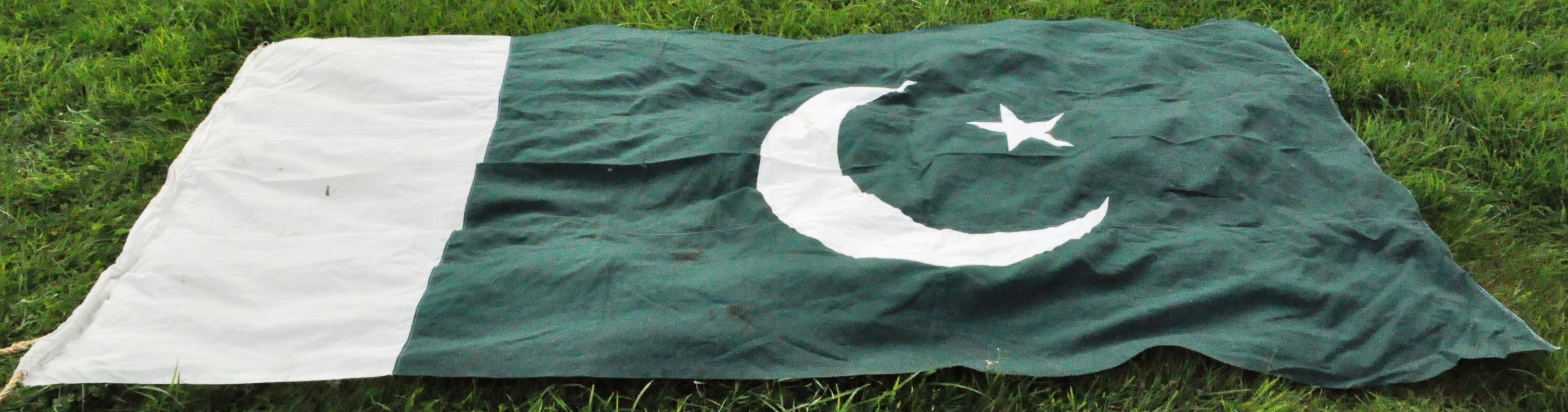 LARGE WWII SECOND WORLD WAR PERIOD PAKISTANI ENSIGN FLAG