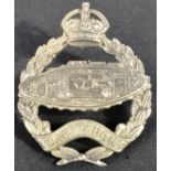 POST FIRST WORLD WAR 1924 PATTERN ROYAL TANK REGIMENT CAP BADGE