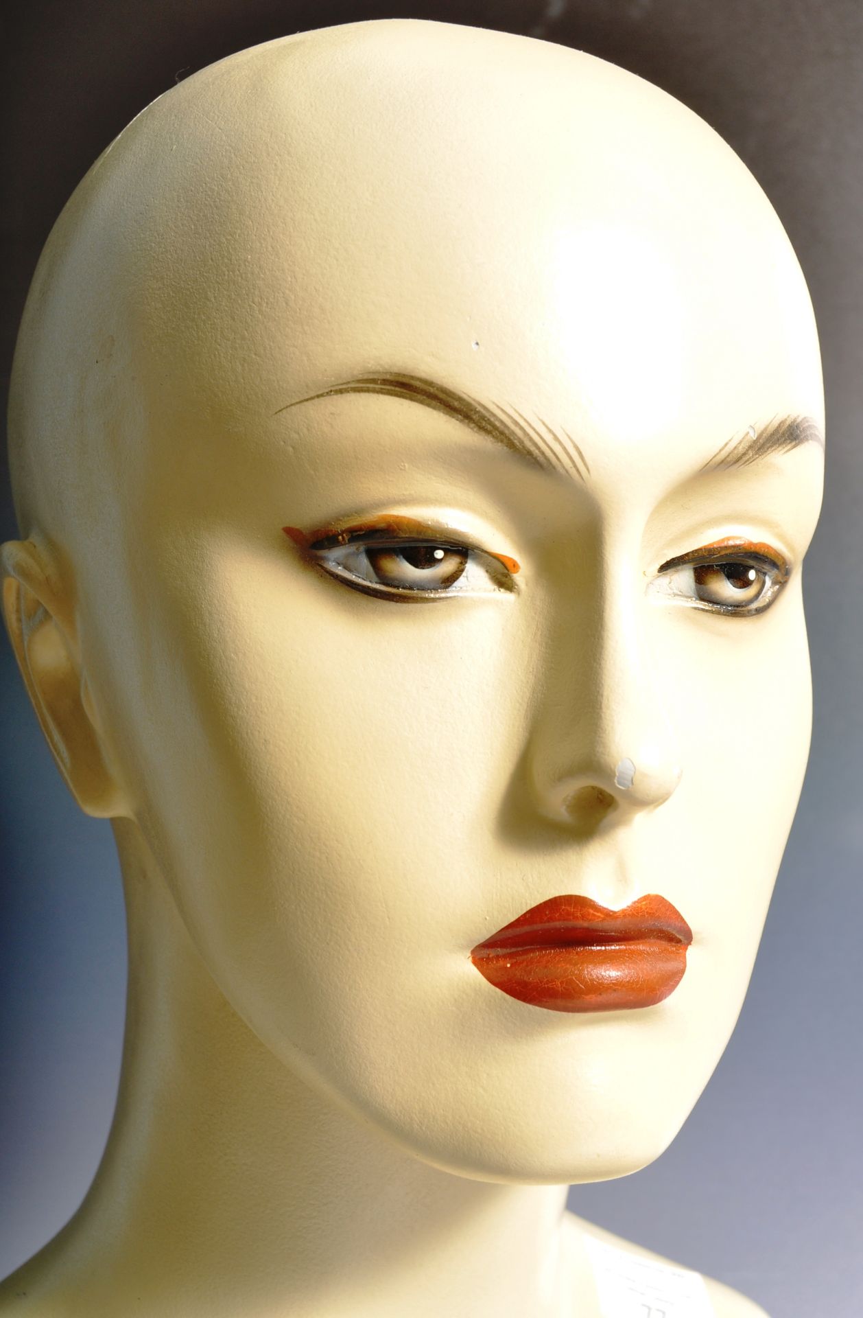 MID CENTURY SHOP HABERDASHERY POINT OF SALE MANNEQUIN HEAD - Image 3 of 6