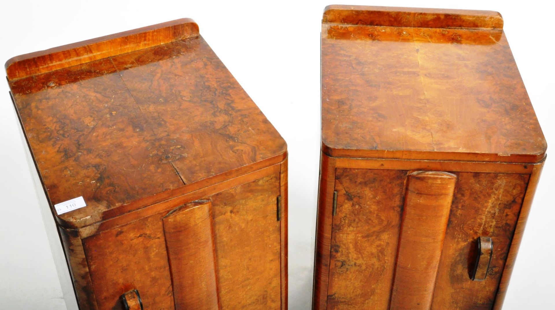 PAIR OF 1930S ART DECO WALNUT BEDSIDE TABLE CUPBOARDS - Image 3 of 7