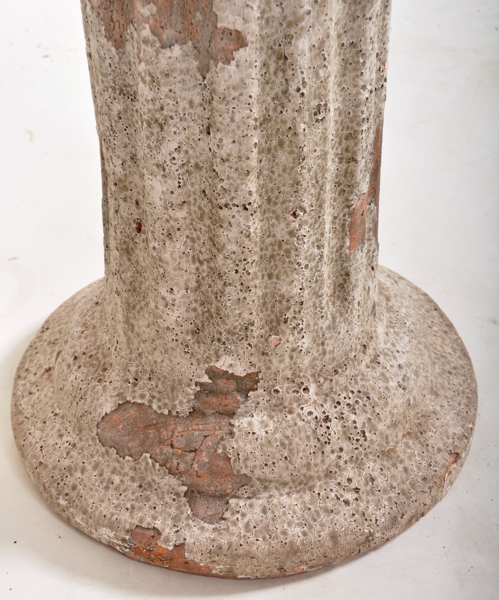 ROMAN STYLE TERRACOTTA CLASSICAL COLUMN - Image 4 of 5