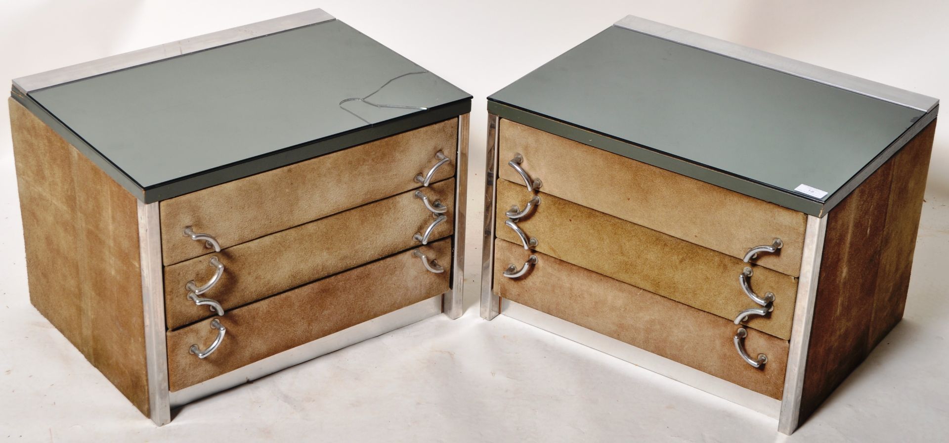 MANNER OF VERADO - PAIR OF 1960''S ITALIAN VELOUR BEDSIDES - Image 2 of 5