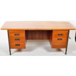 20TH CENTURY 1970'S RETRO TEAK TWIN PEDESTAL OFFICE DESK