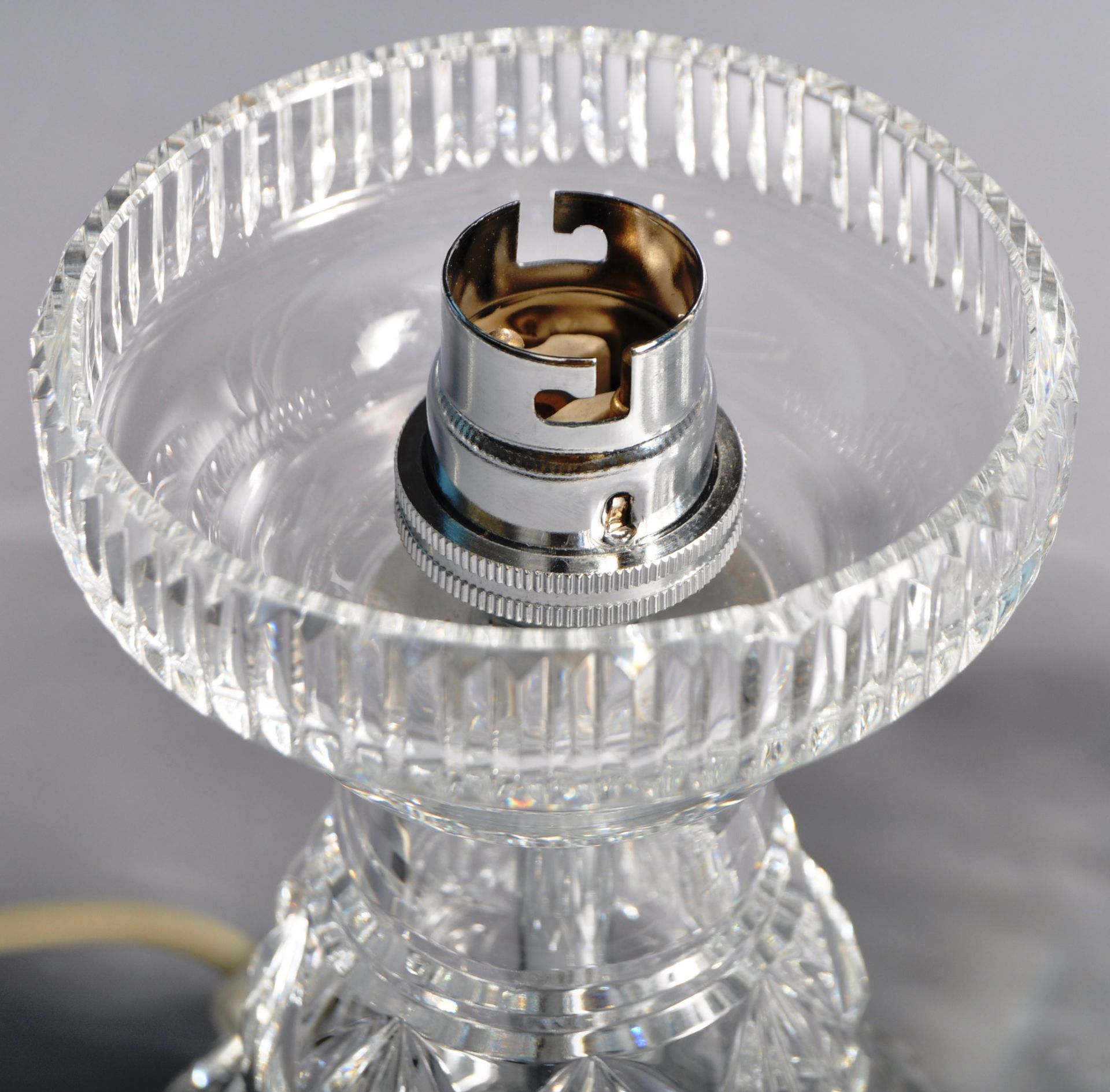 WATERFORD CRYSTAL - CUT GLASS TABLE LAMP LIGHT - Bild 3 aus 7