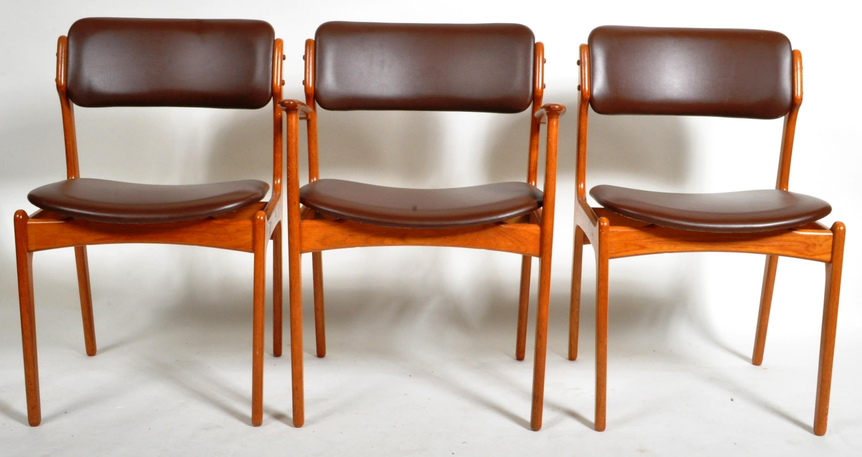 ERIC BUCH - OD MOBLER - MODEL 49 DINING CHAIRS - Image 4 of 16