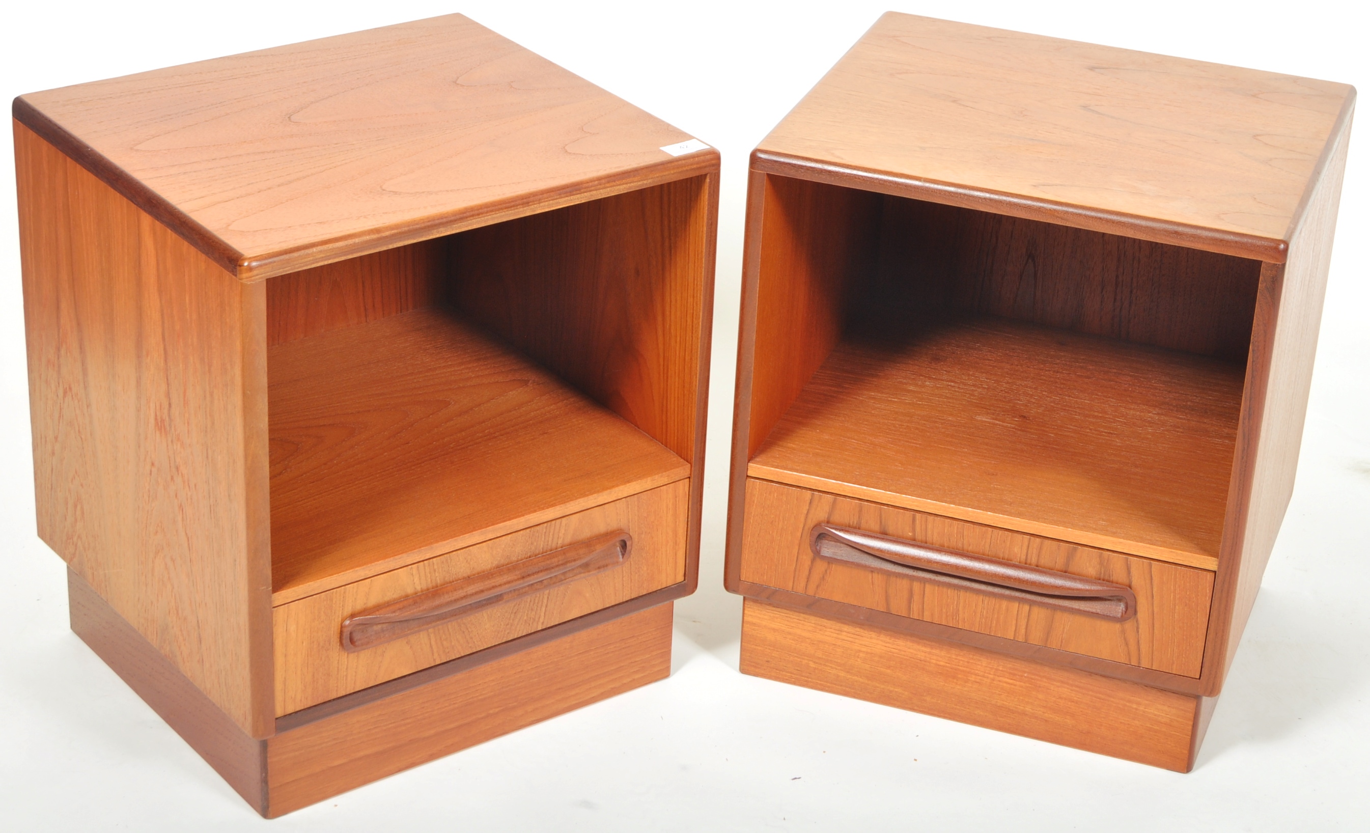 G-PLAN - FRESCO RANGE - MATCHING PAIR OF TEAK BEDSIDES - Image 2 of 6