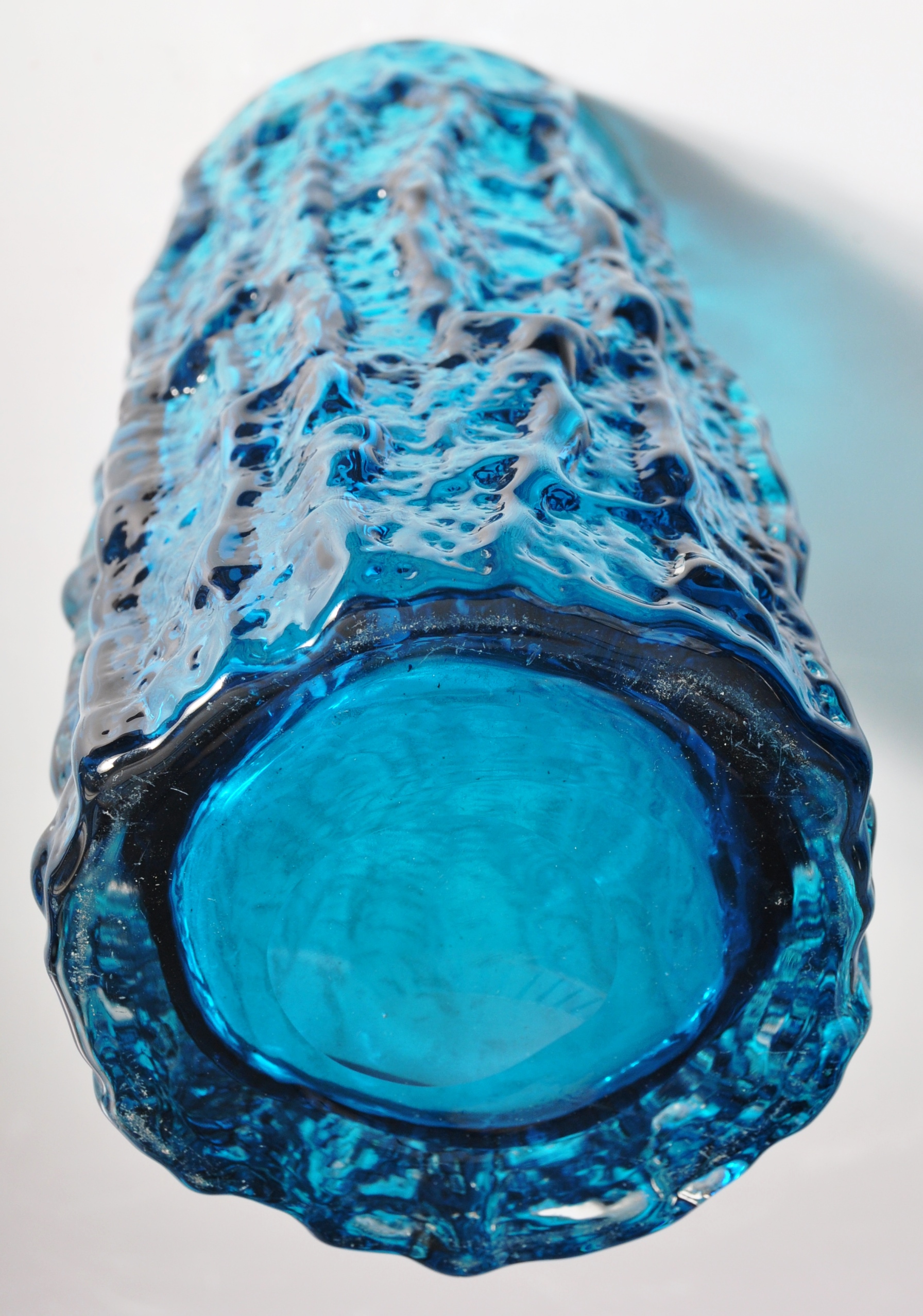 GEOFFREY BAXTER - WHITEFRIARS - 9691 VASE IN KINGFISHER BLUE - Image 8 of 8