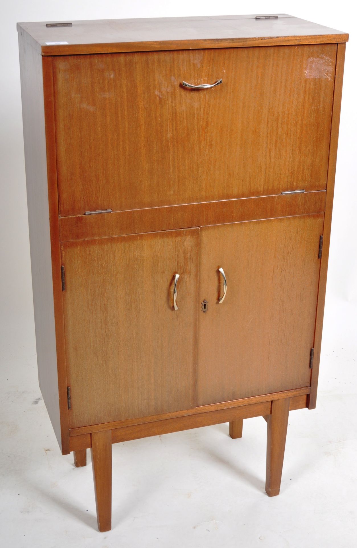 1960'S RETRO VINTAGE TEAK WOOD COCKTAIL CABINET - Image 2 of 7