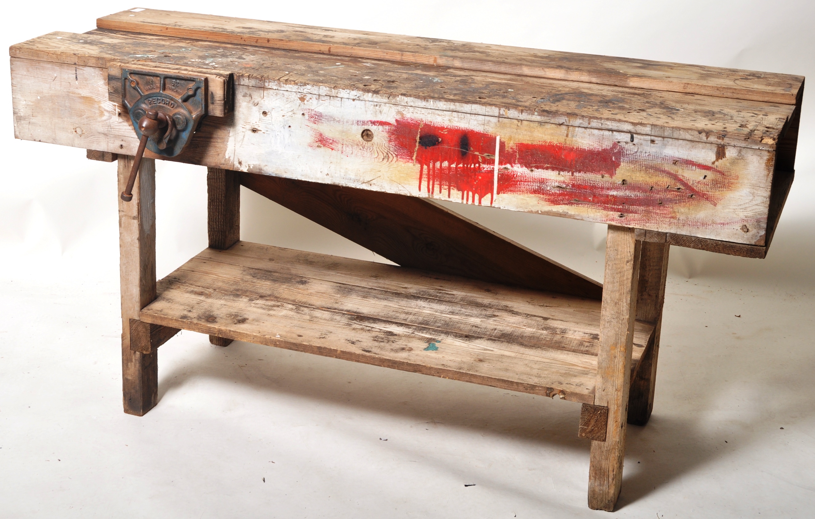 LARGE INDUSTRIAL BENCH OF SOLID PINE CONSTRUCTION - Image 2 of 7