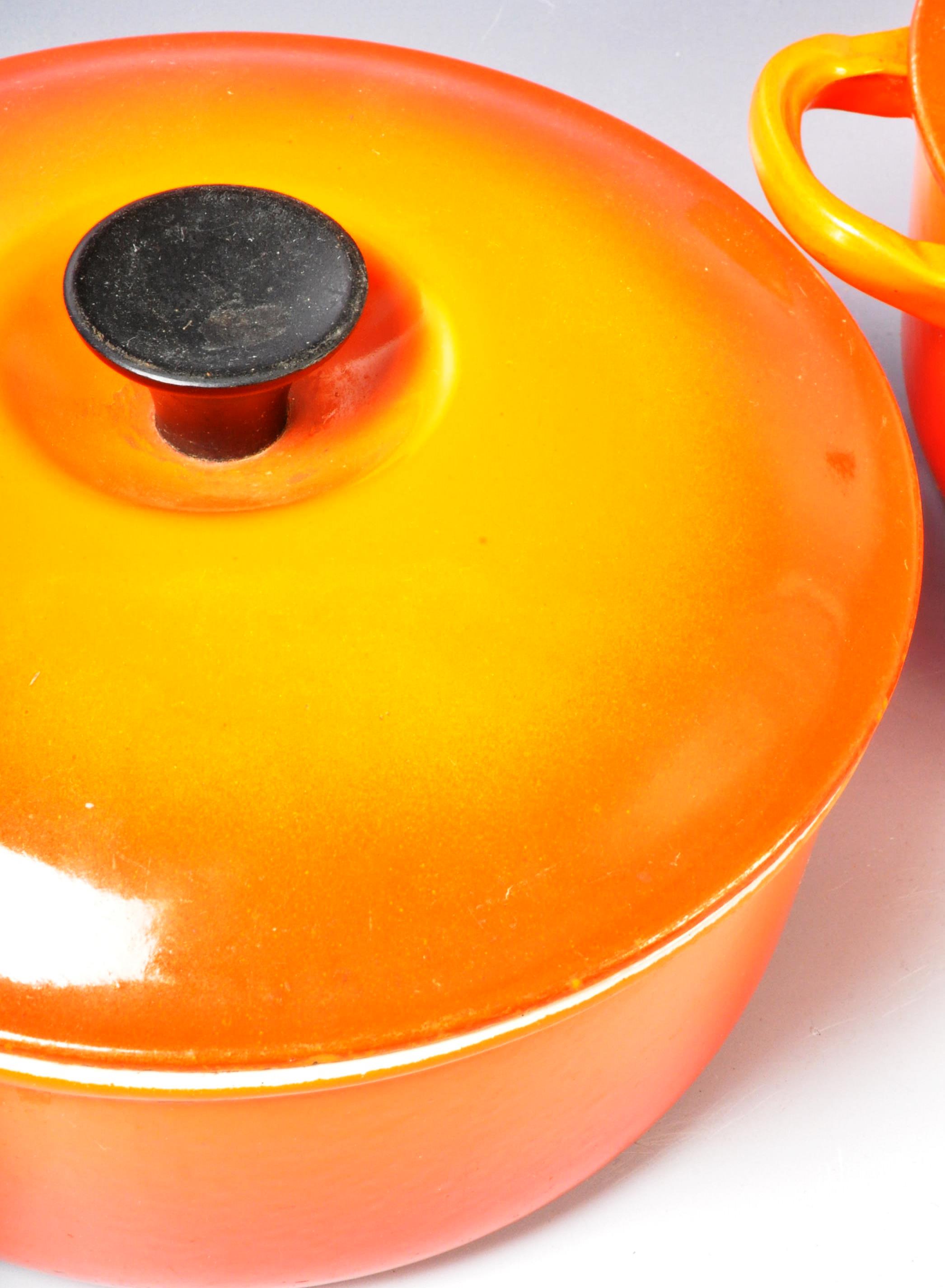 LE CREUSET - SELECTION OF THREE CAST IRON KITCHEN WARES - Image 2 of 11