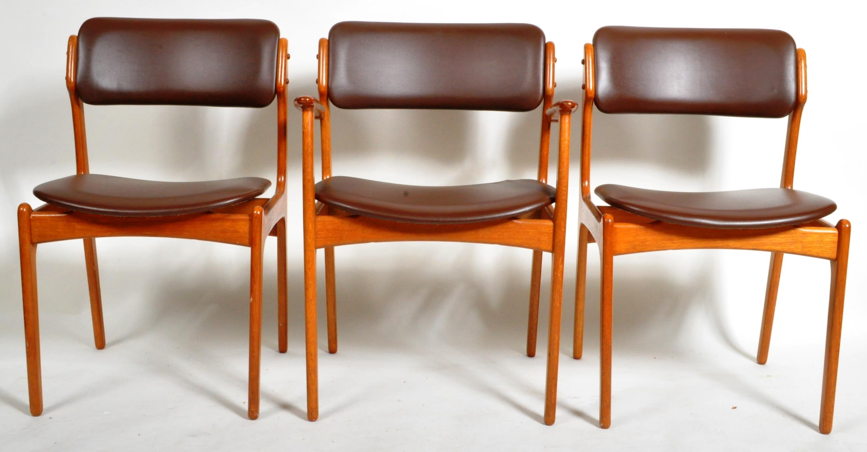 ERIC BUCH - OD MOBLER - MODEL 49 DINING CHAIRS - Image 15 of 16