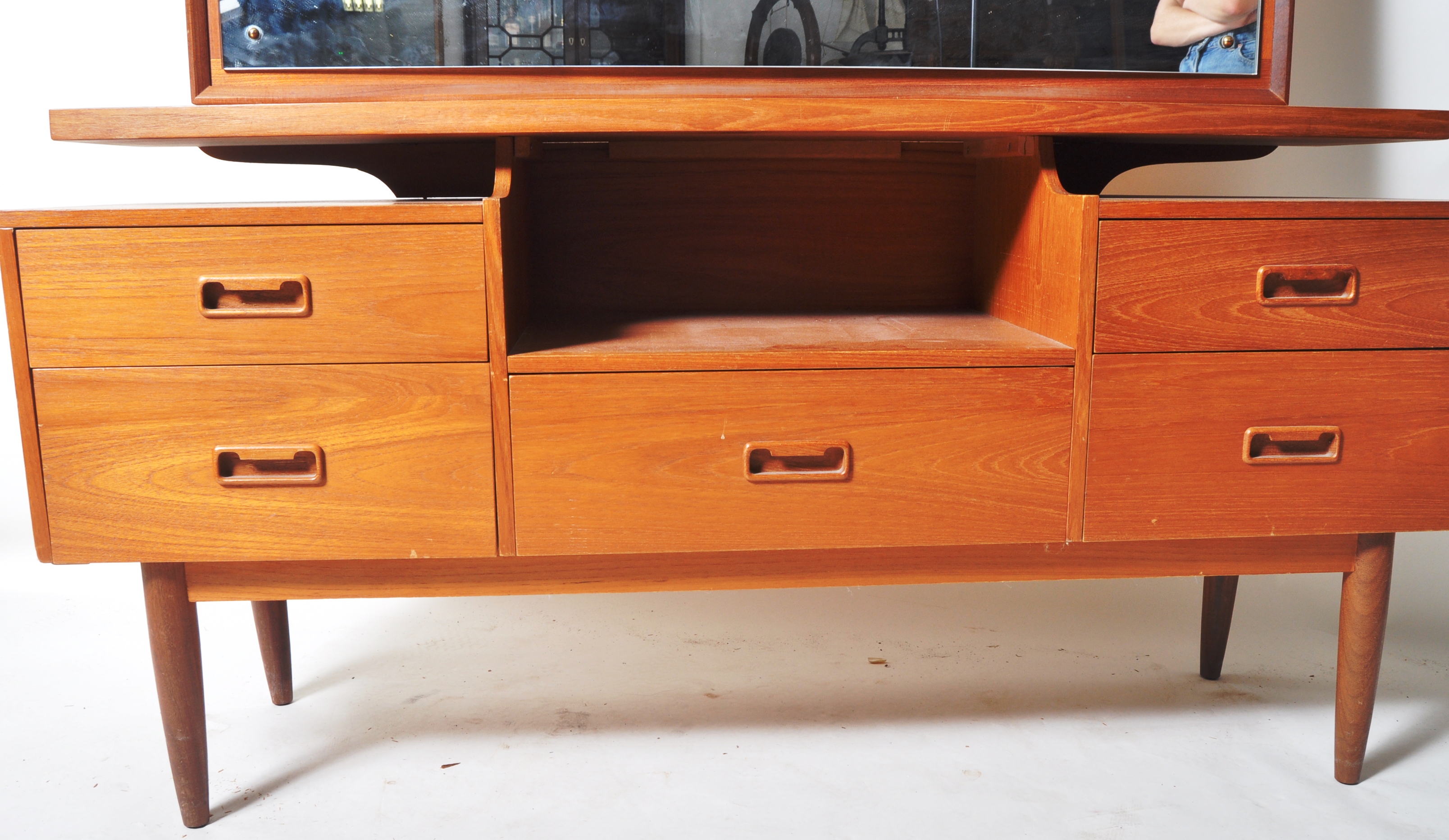 1970'S DANISH TEAK WOOD DRESSING TABLE CHEST - Image 6 of 6