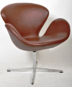 MANNER OF ARNE JACOBSEN - SWAN DESIGN SWIVEL CHAIR