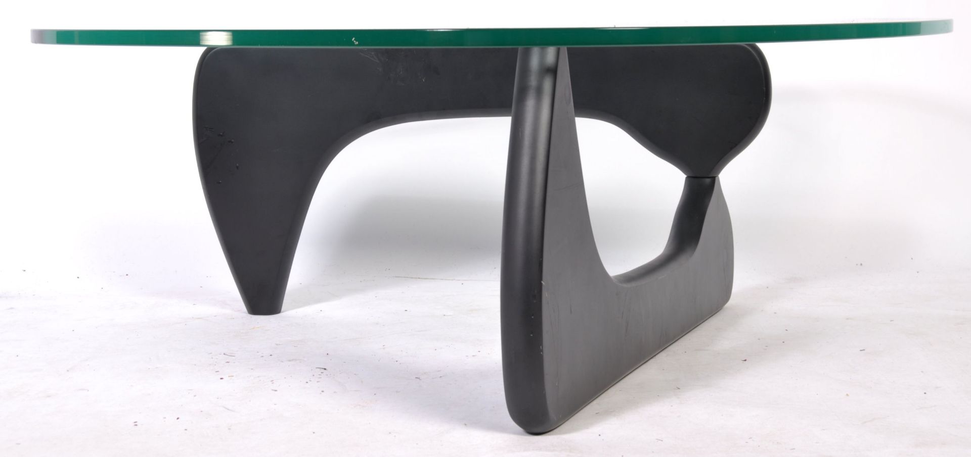 AFTER ISAMU NOGUCHI CONTEMPORARY NOGUCHI COFFEE TABLE - Image 5 of 8