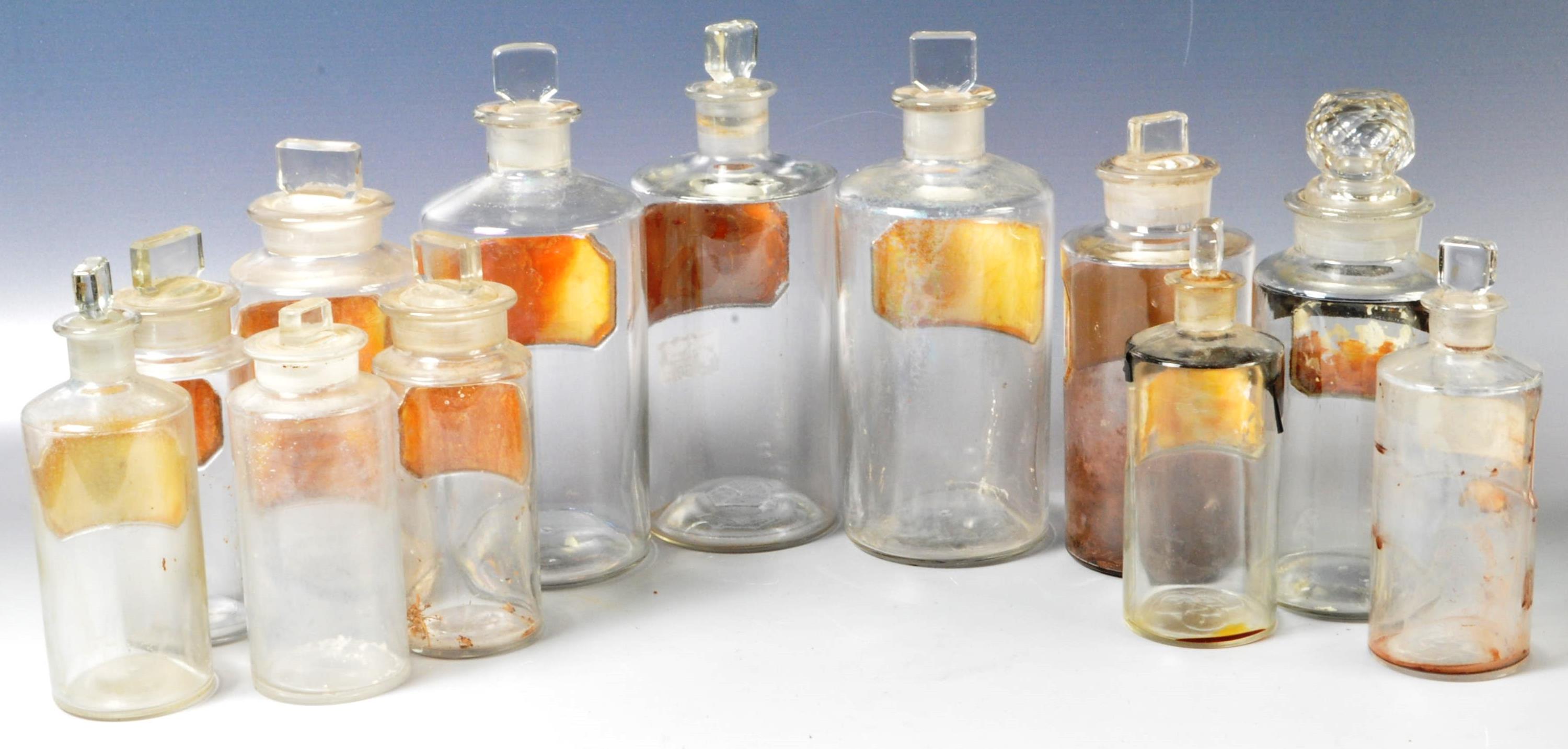 COLLECTION OF VICTORIAN APOTHECARY GLASS BOTTLES - Image 6 of 6