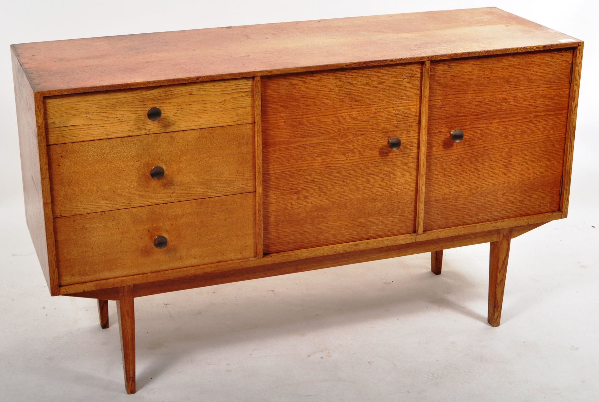 RETRO VINTAGE GORDON RUSSELL MANNER 1950'S SIDEBOARD - Image 2 of 9