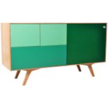 CONTEMPORARY 21ST CENTURY DESIGNER SIDEBOARD CREDENZA