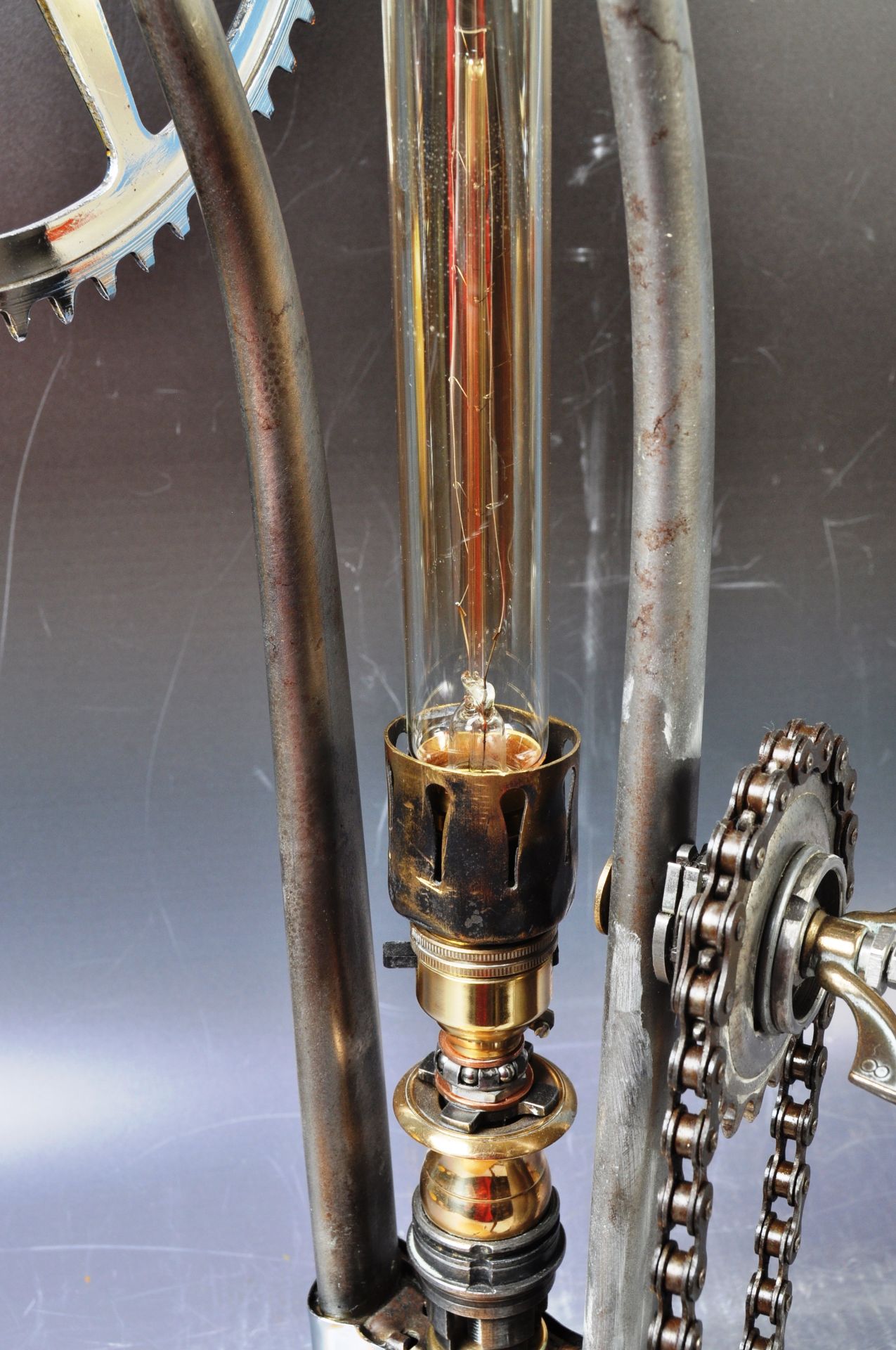 STEAMPUNK BICYCLE PART RETRO DESK LAMP - Bild 5 aus 8