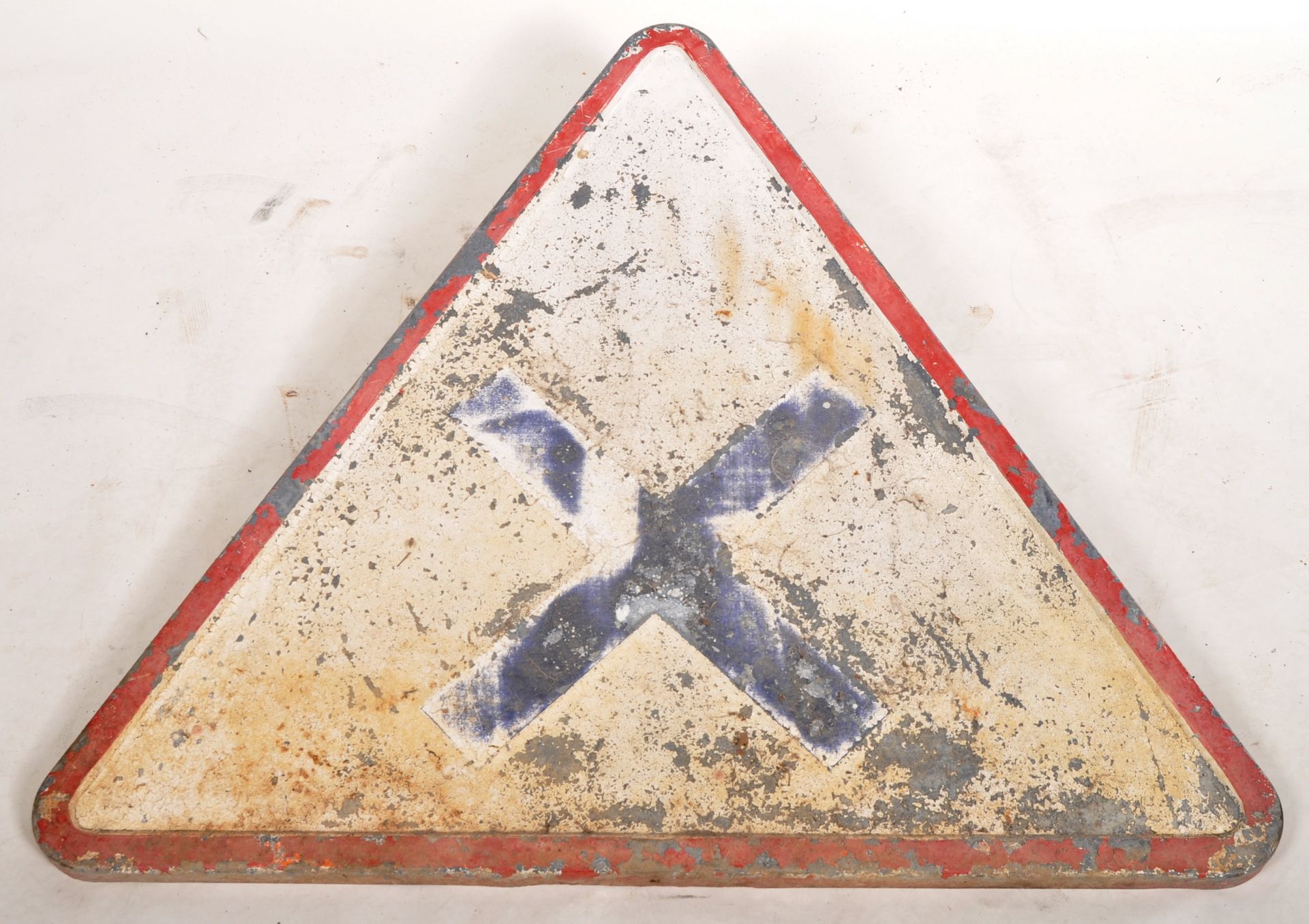 VINTAGE FRENCH CAST IRON WARNING ROAD SIGN - Image 3 of 4