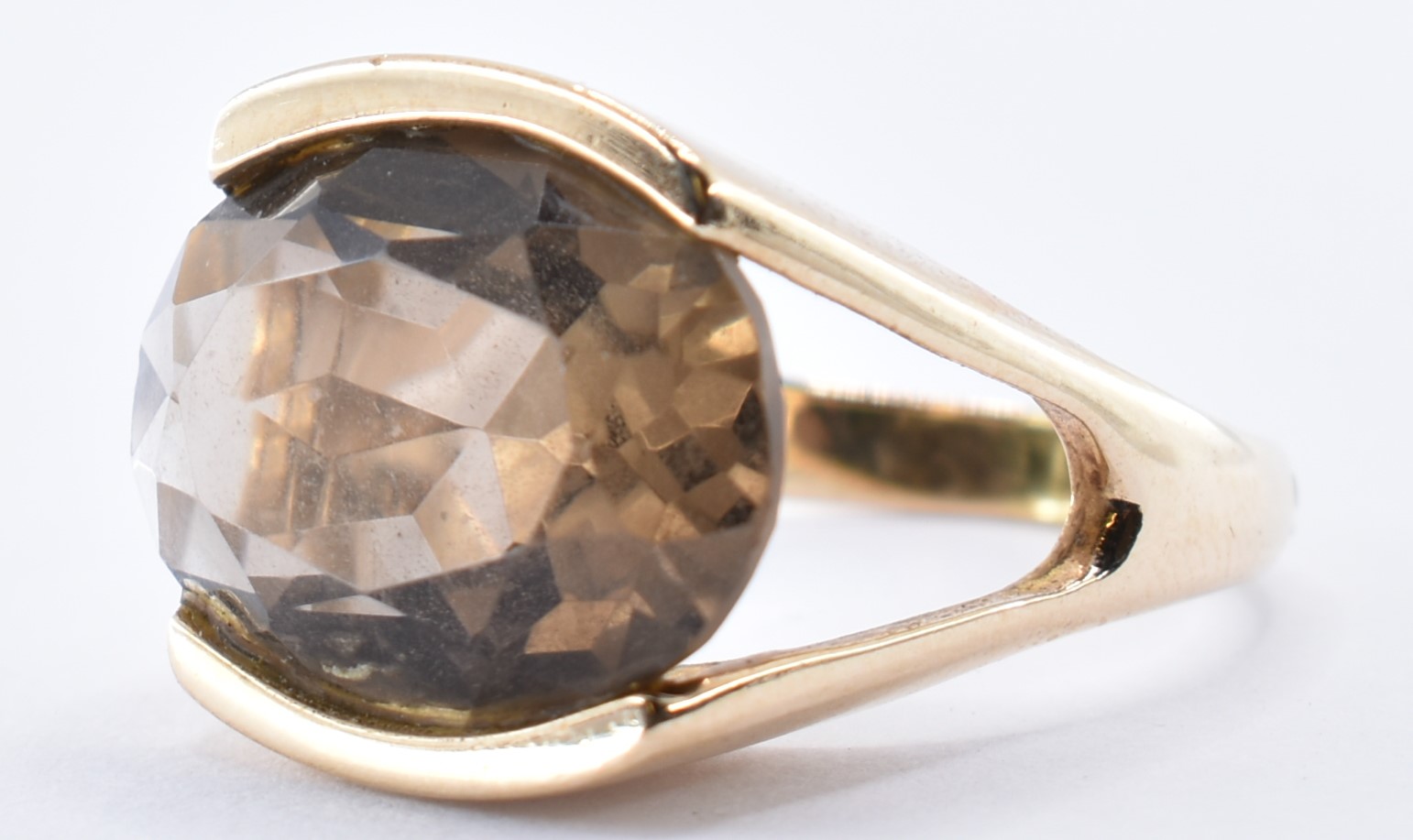 1960'S 9CT GOLD SMOKY QUARTZ COCKTAIL RING - Image 7 of 13