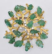 1970'S 18CT GOLD EMERALD AND DIAMOND BROOCH