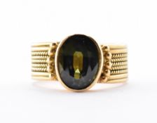 18CT GOLD & TOURMALINE RING