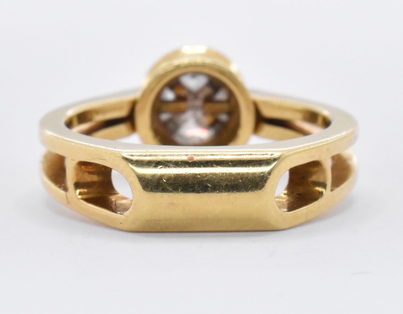 18CT GOLD AND DIAMOND RING / PENDANT - Image 3 of 6