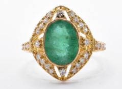 18CT GOLD EMERALD & DIAMOND DRESS RING