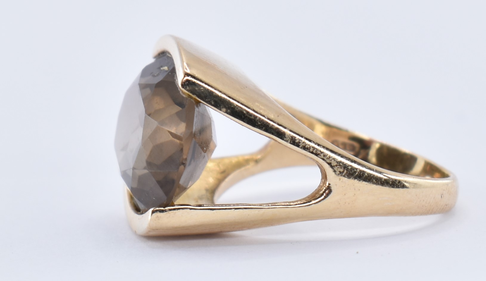 1960'S 9CT GOLD SMOKY QUARTZ COCKTAIL RING - Image 4 of 13