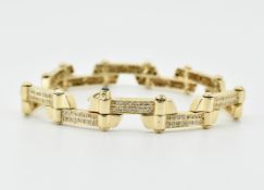 14CT GOLD & DIAMOND BRACELET