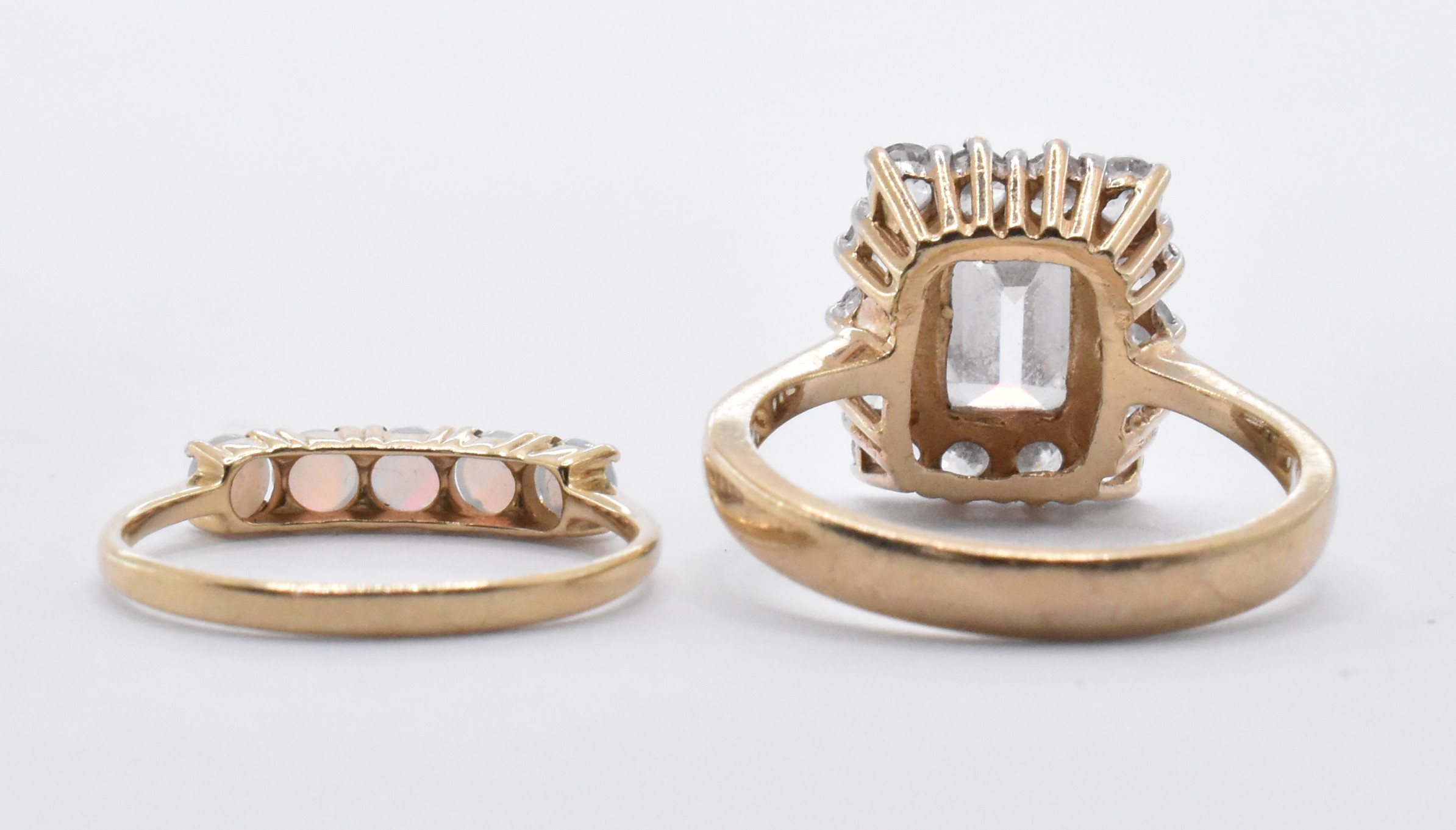 9CT GOLD OPAL RING AND WHITE STONE CLUSTER RING - Image 3 of 7