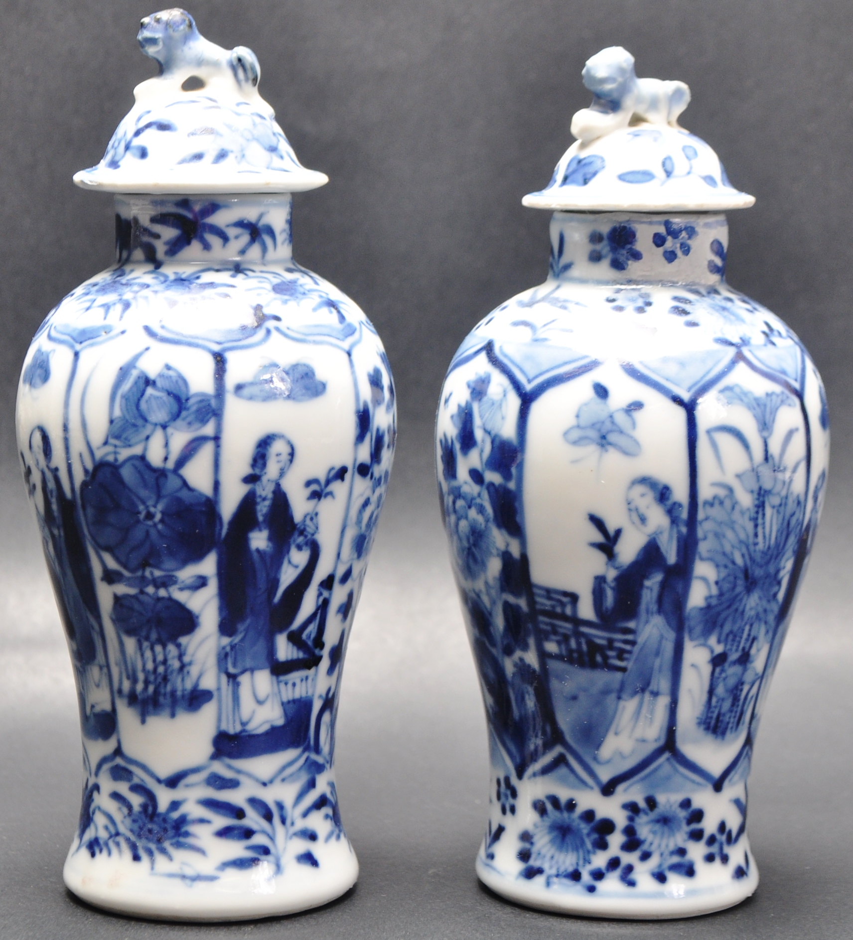 PAIR OF EARLY 20TH CENTURY CHINESE BLUE AND WHITE VASES - Image 3 of 5