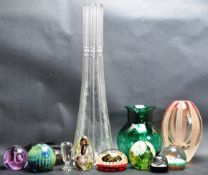 COLLECTION OF STUDIO ART GLASS INCUDING MARC NEWSON