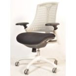 FLEX TASK BY DYNAMIC OPERATOR SWIVEL CHAIR