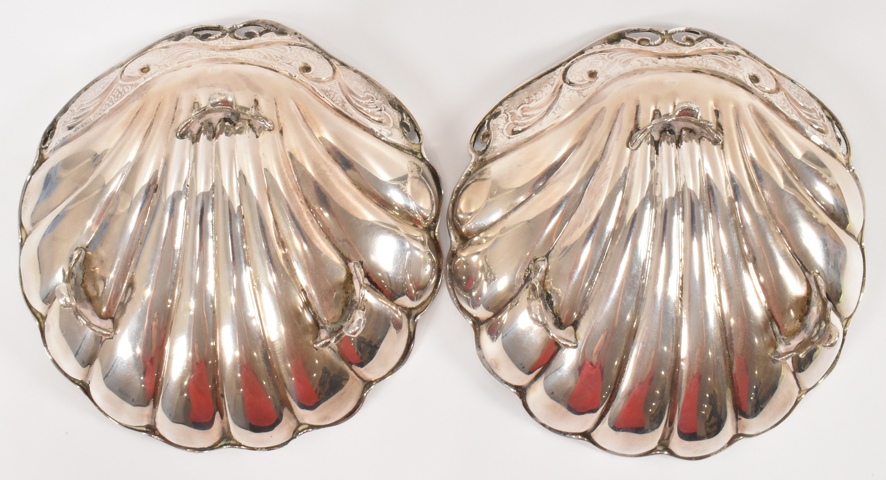 PAIR OF SILVER SCALLOP SHELL BOWLS - Image 6 of 7