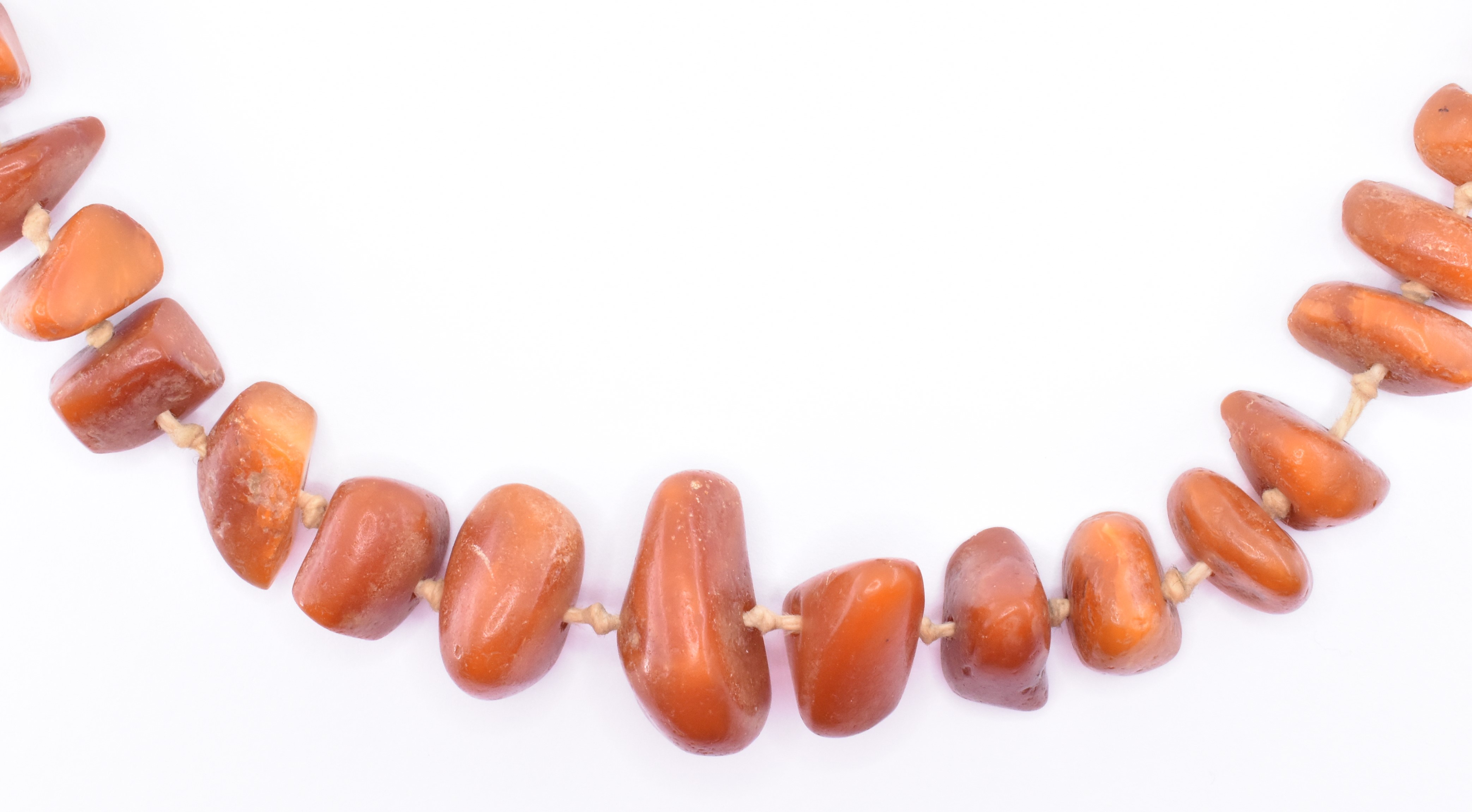 AMBER BEADED NECKLACE - Image 6 of 6