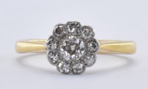 18CT GOLD & DIAMOND CLUSTER RING