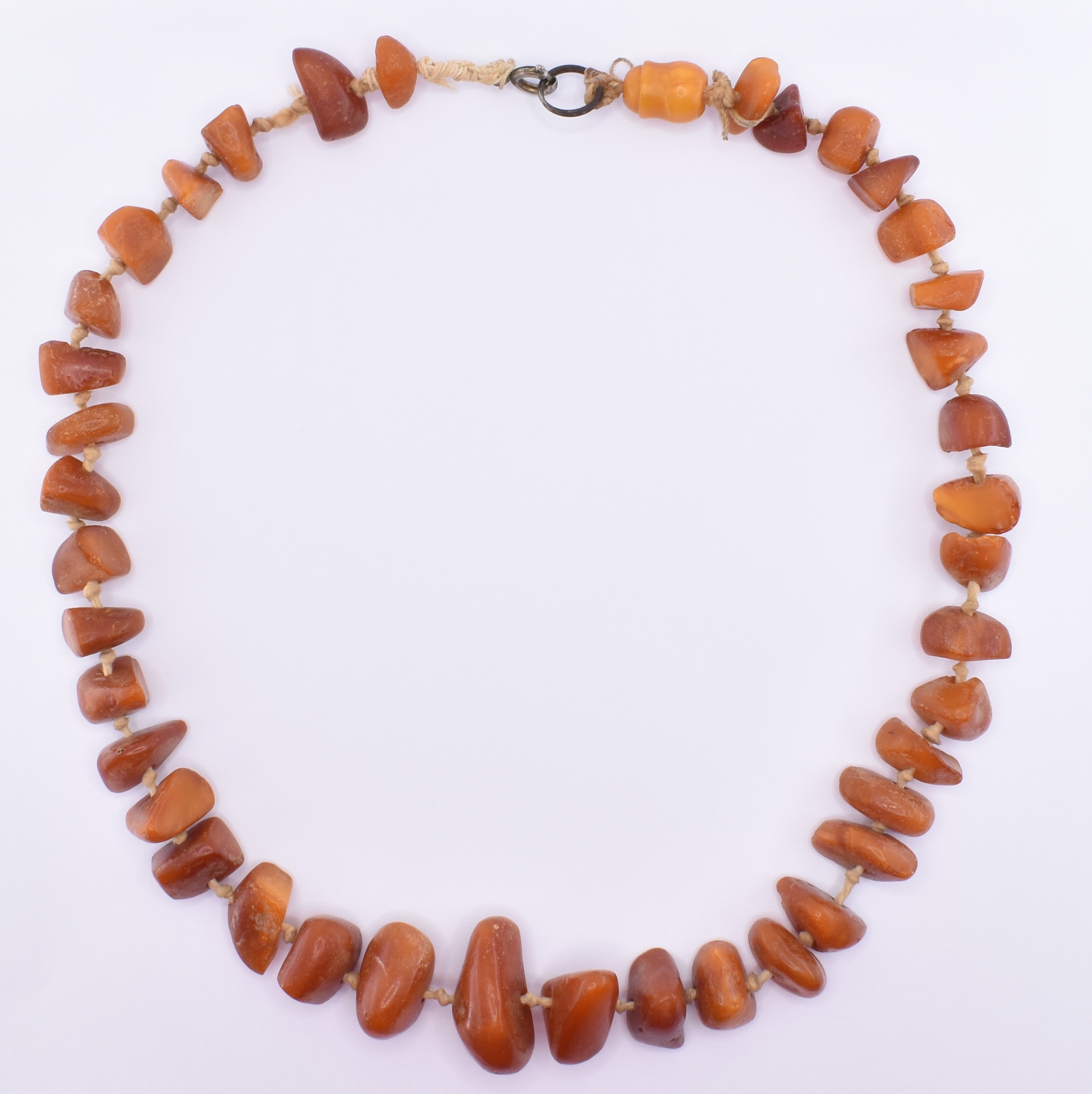 AMBER BEADED NECKLACE - Image 5 of 6