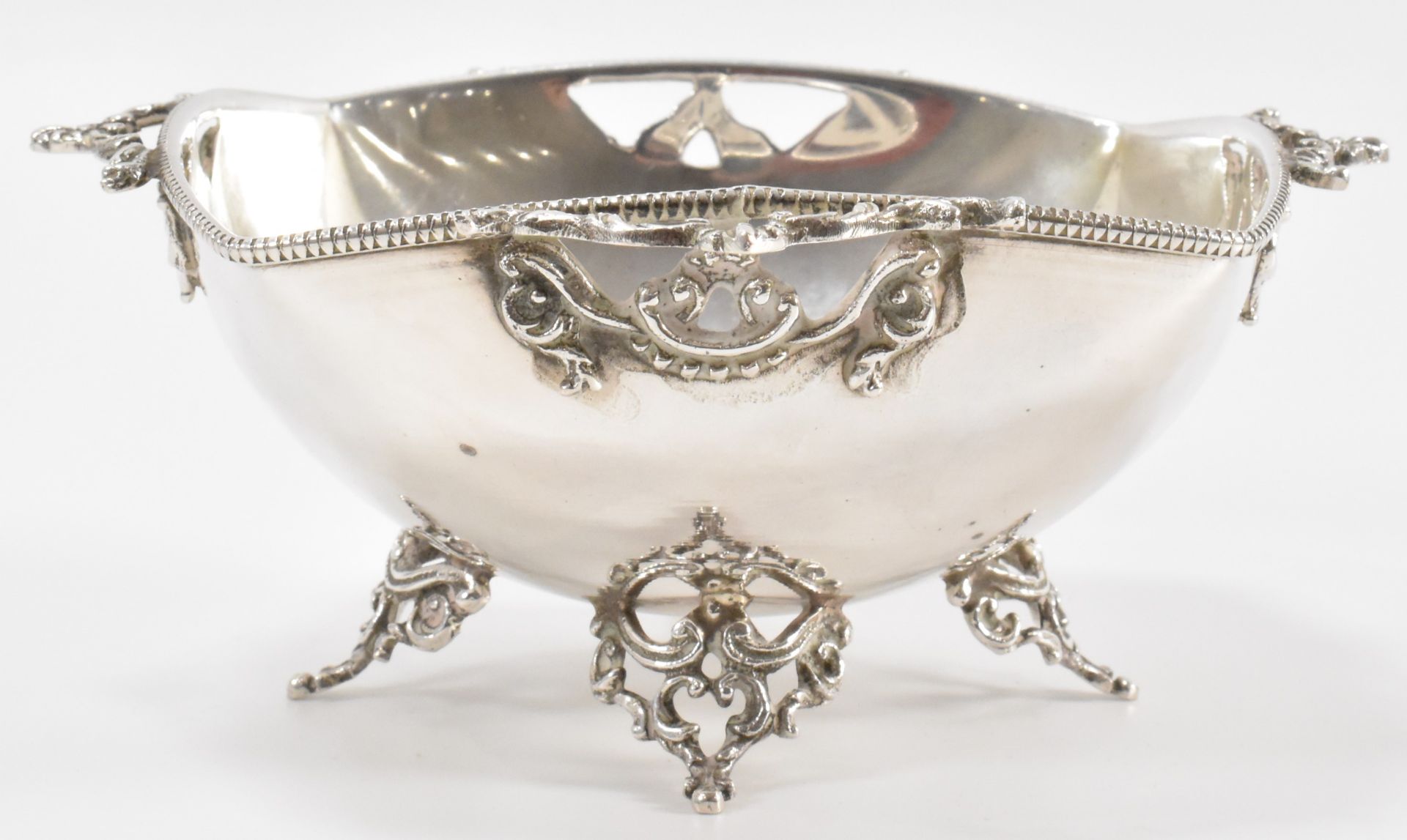 CONTEMPORARY SILVER FOOTED BOWL - Image 3 of 4