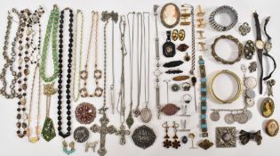 ASSORTED COLLECTION OF VICTORIAN & VINTAGE JEWELLERY