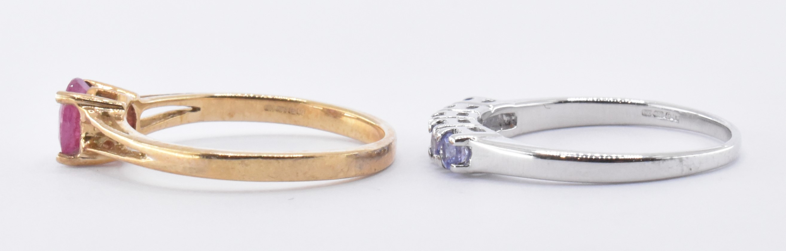 9CT WHITE GOLD TANZANITE RING & 9CT GOLD RUBY RING - Image 4 of 7