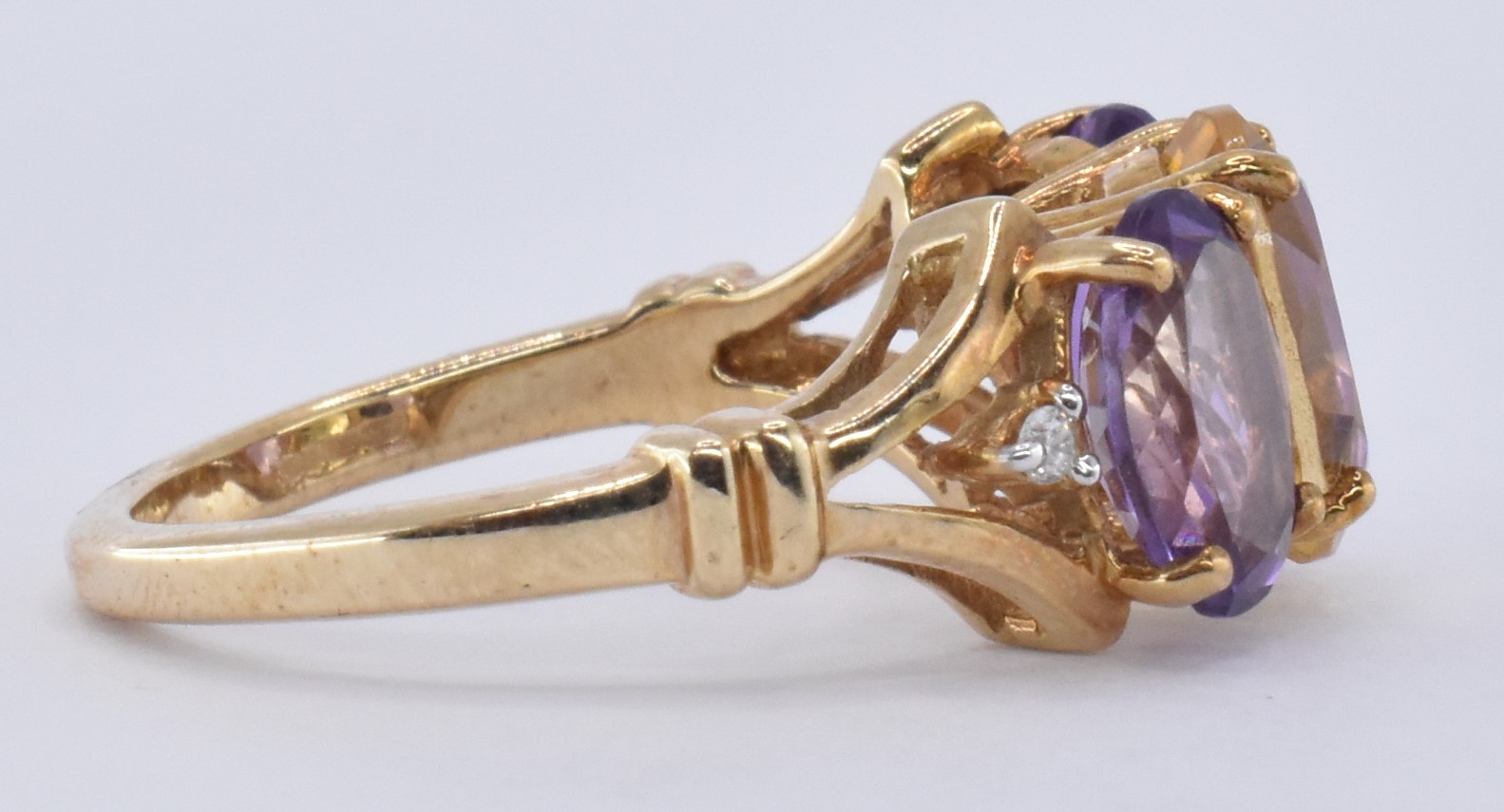 9CT GOLD CITRINE AMETHYST & DIAMOND RING - Image 4 of 9